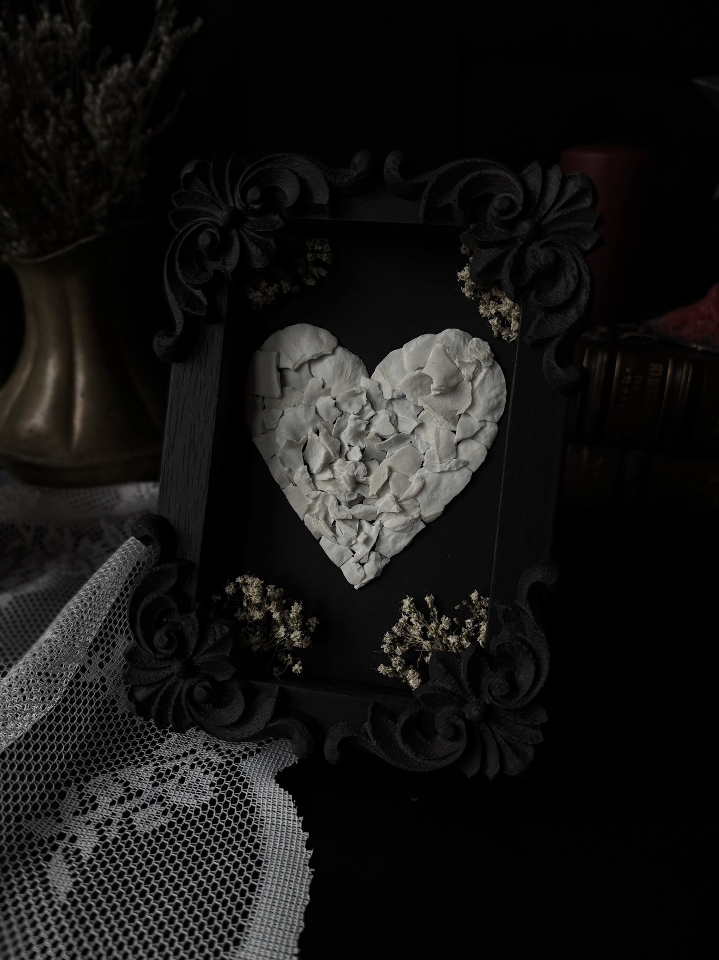 „Heart of bones“ (15x10cm)