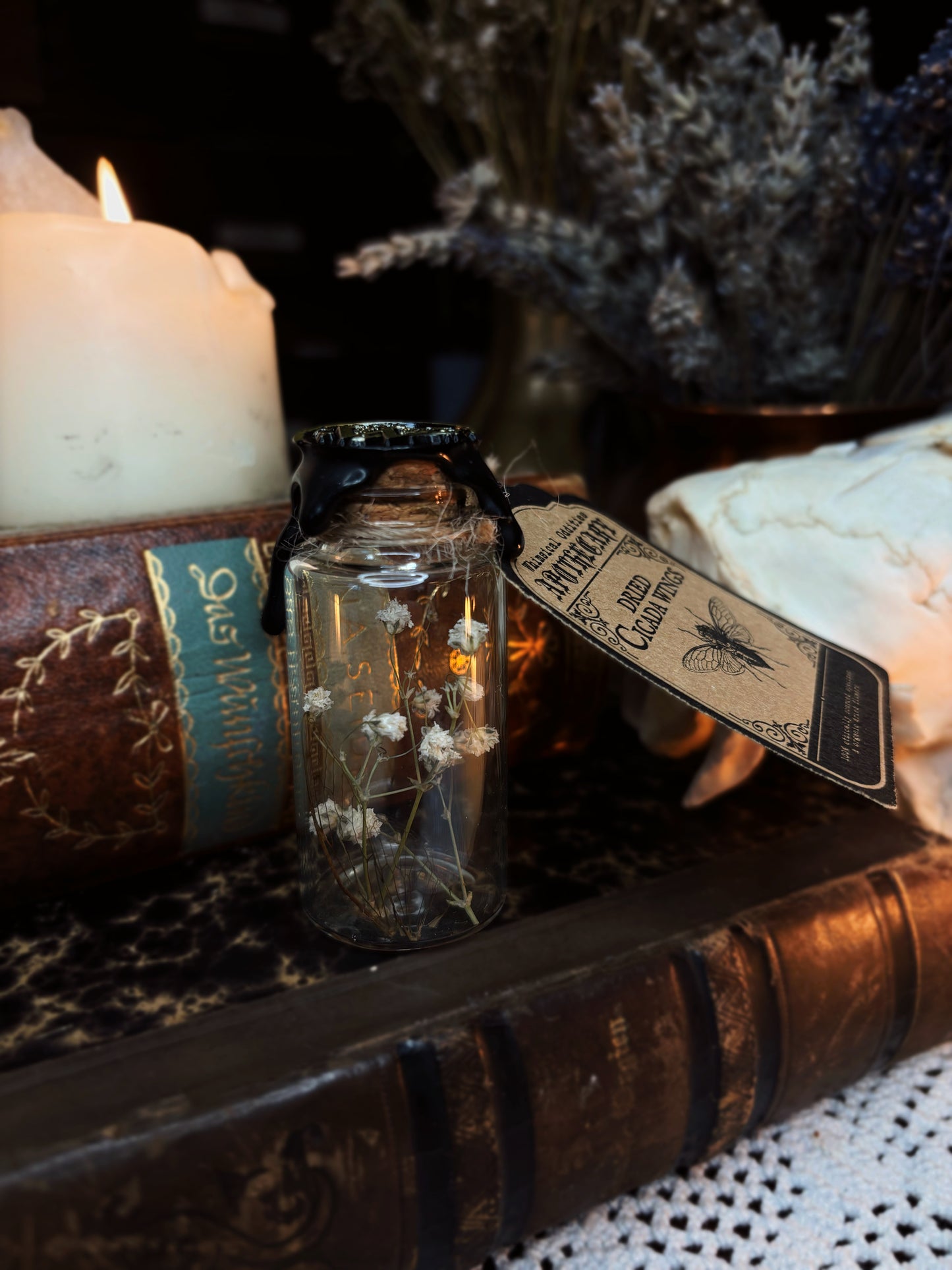 Cicada wings - Curio glass vial