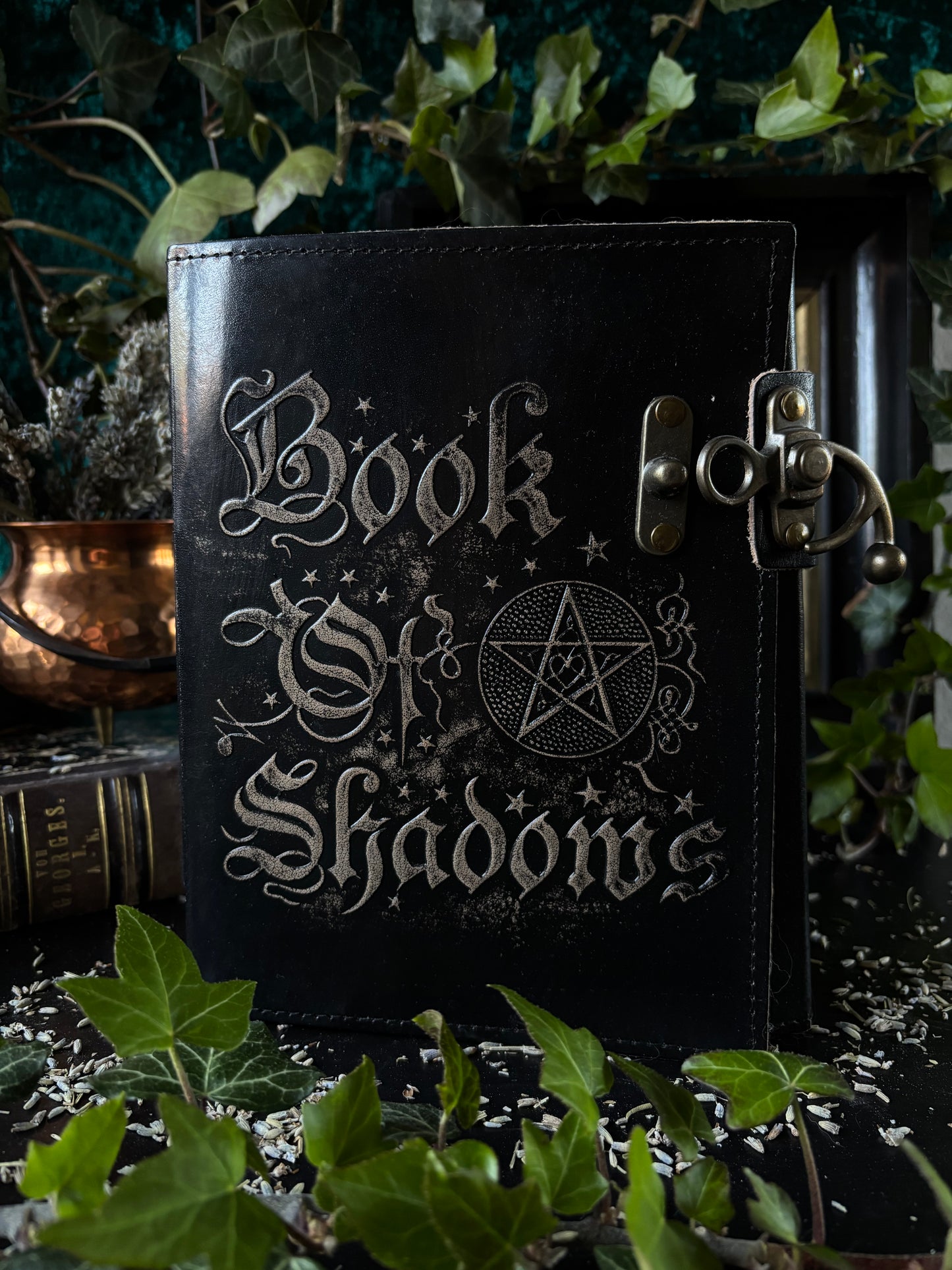 Book of Shadows - 15x21cm (Leather)