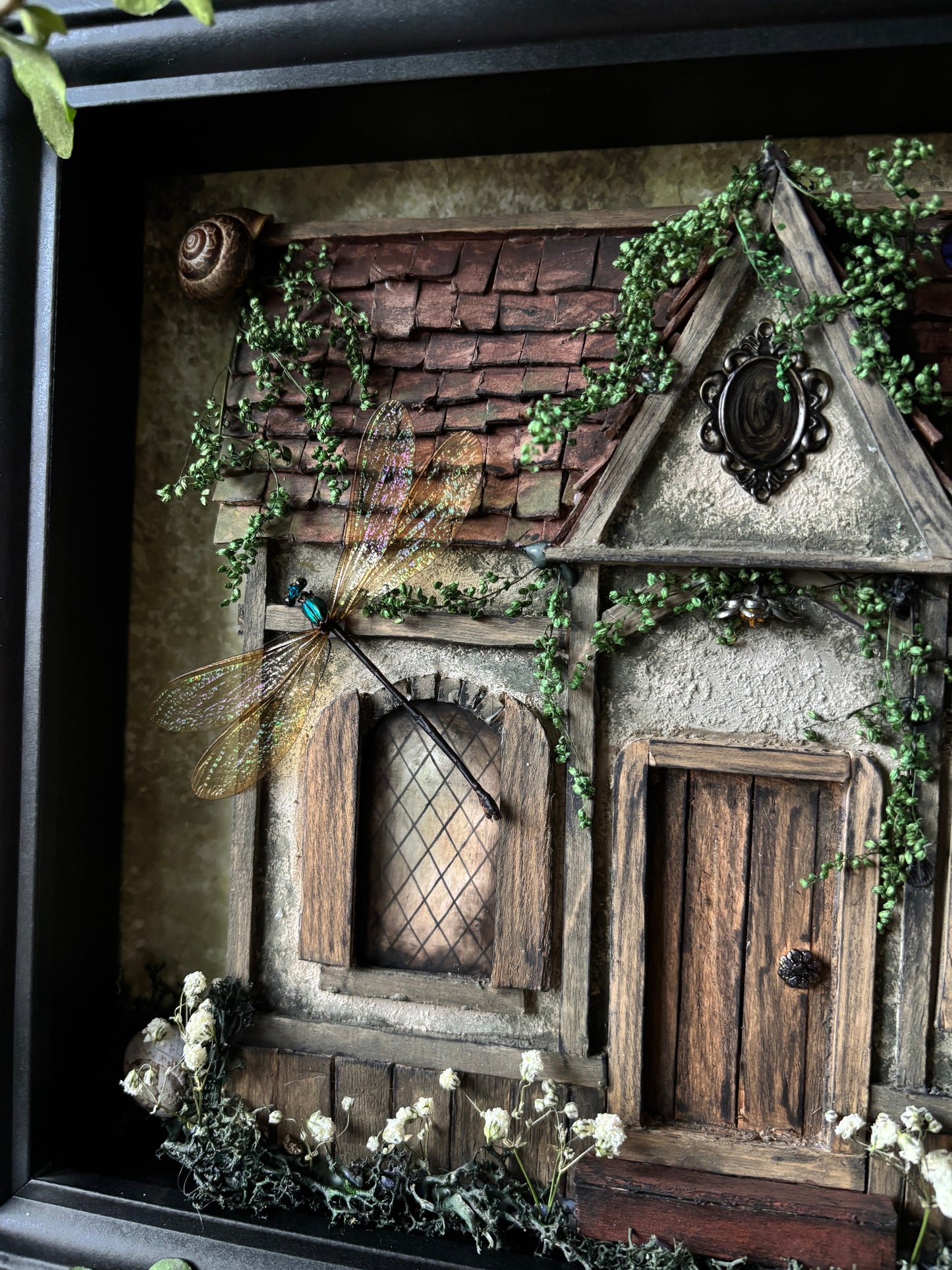 Witchy spring cottage - one of a kind!