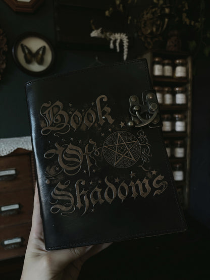 Book of Shadows -21x15 cm (Leather)