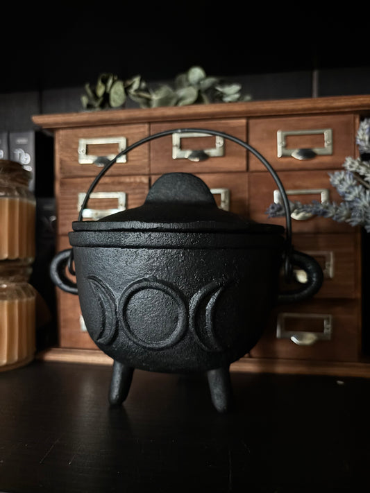 Cast iron cauldron