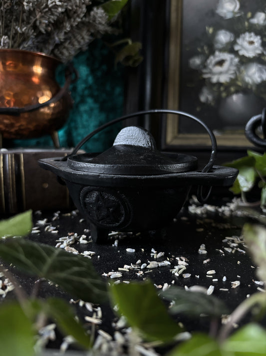 Mini Cast iron cauldron