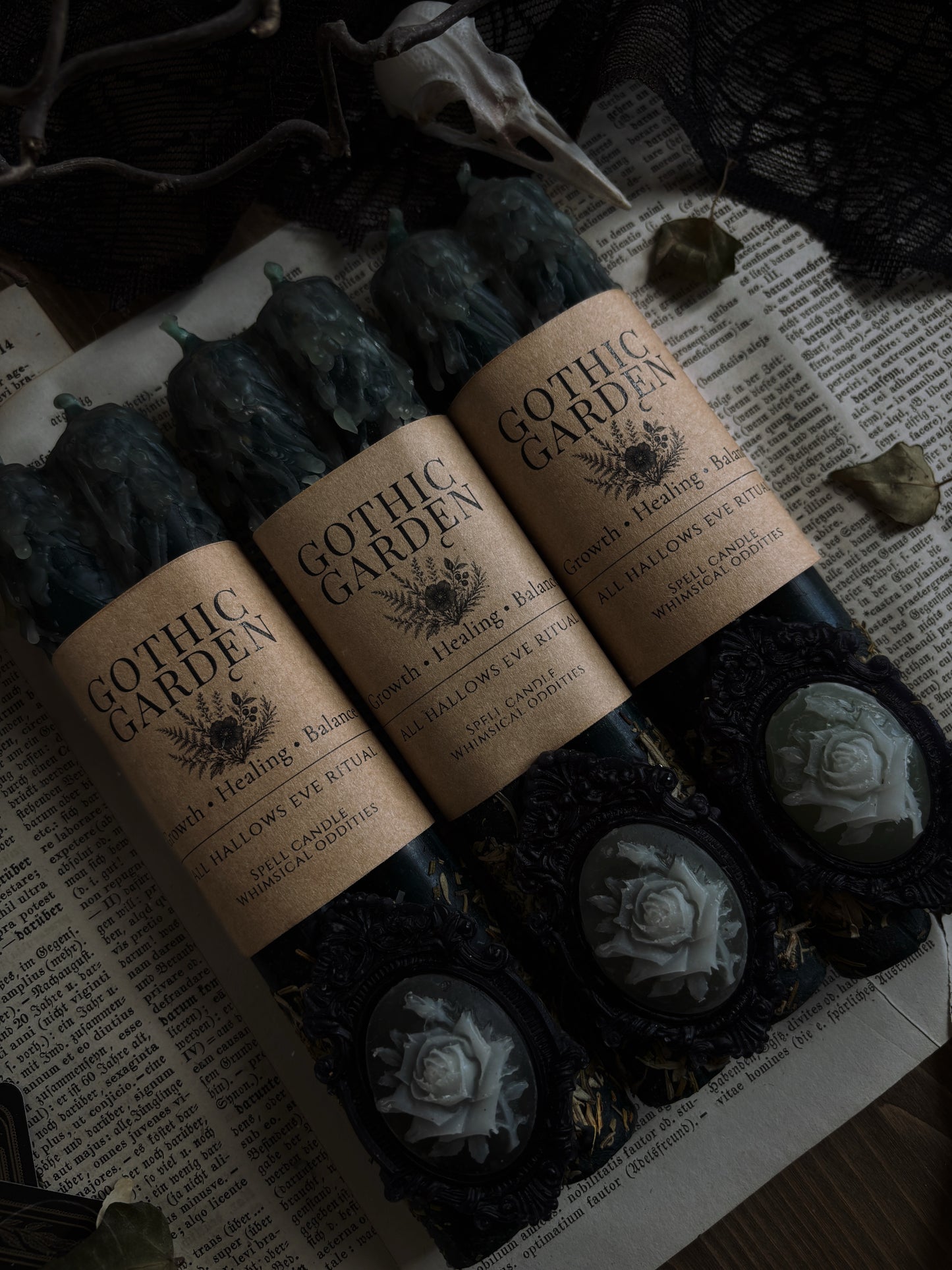 🌿 Gothic Garden | Ritual Candle (2pcs)