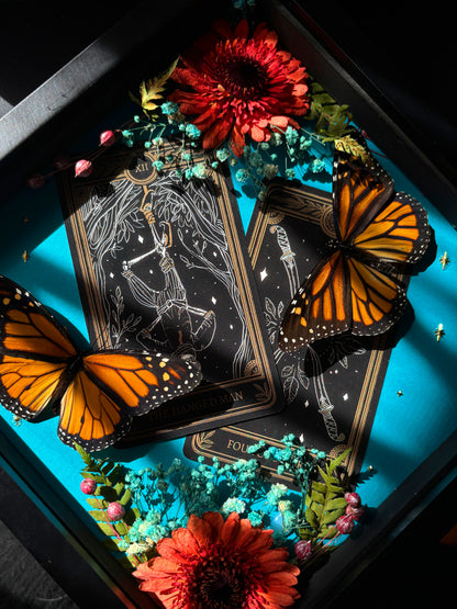 Tarot Magic – Danaus plexippus – Vertical Frame (20x20cm)