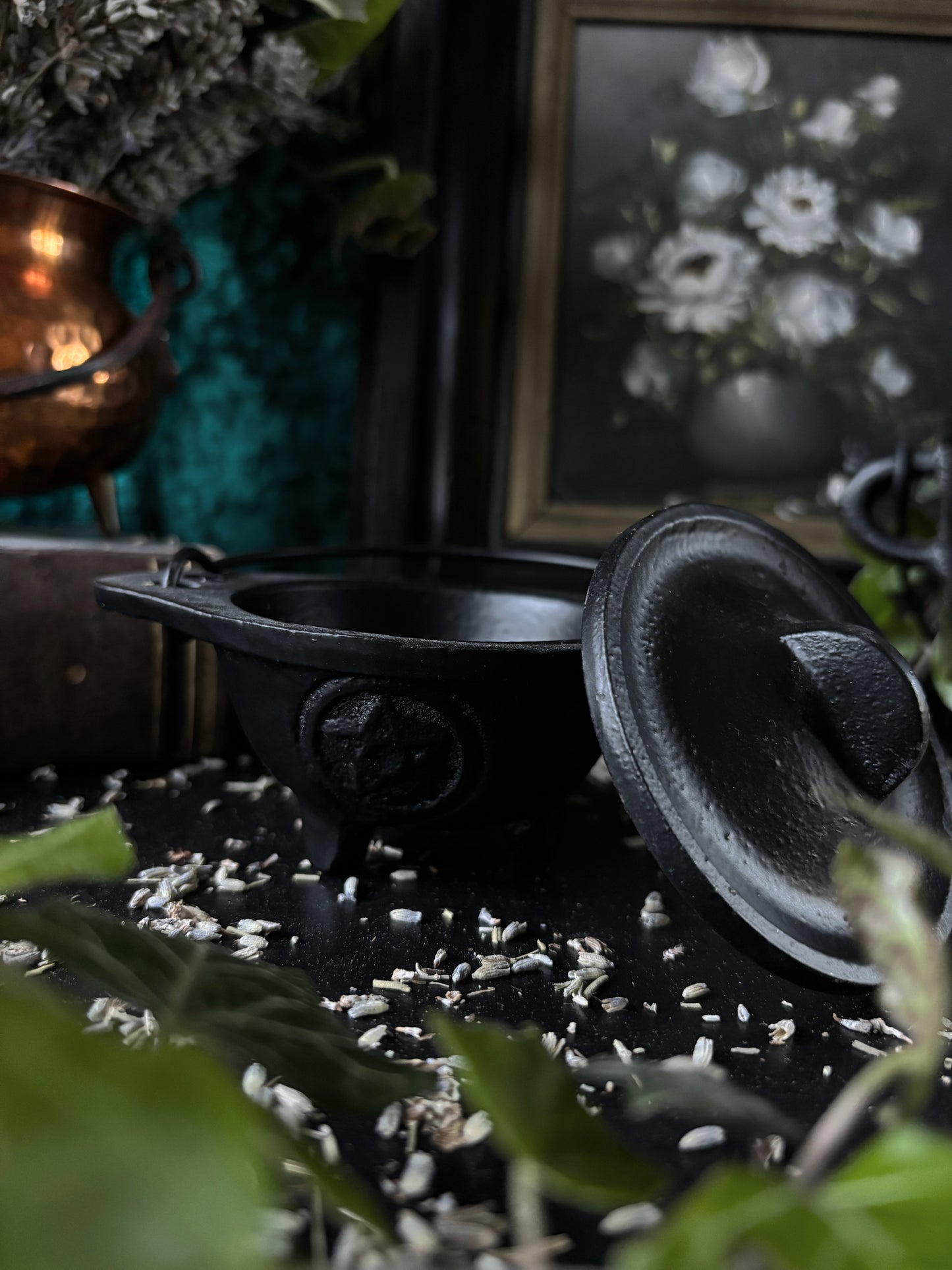 Mini Cast iron cauldron
