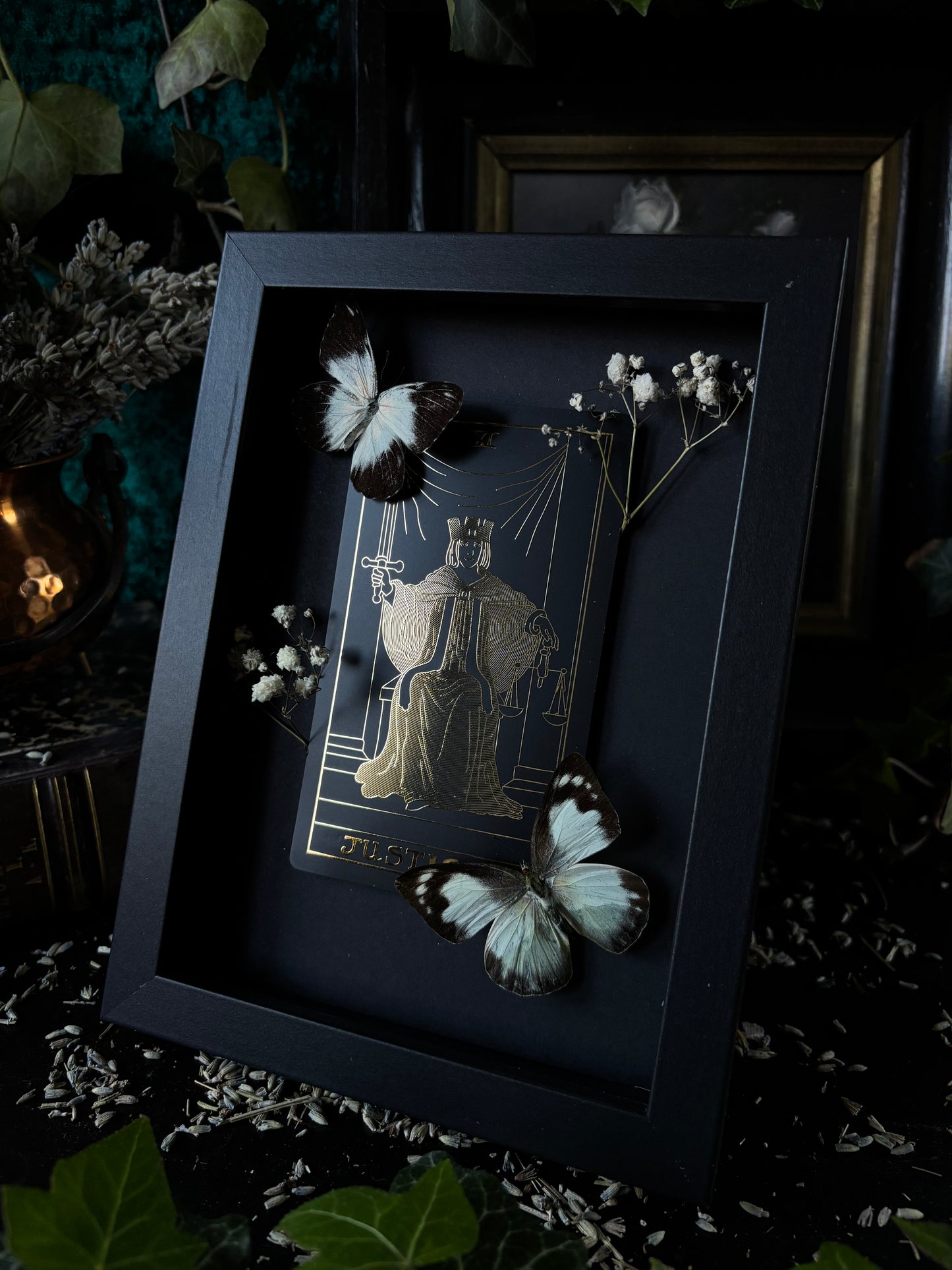 Justice Frame (18x13cm)